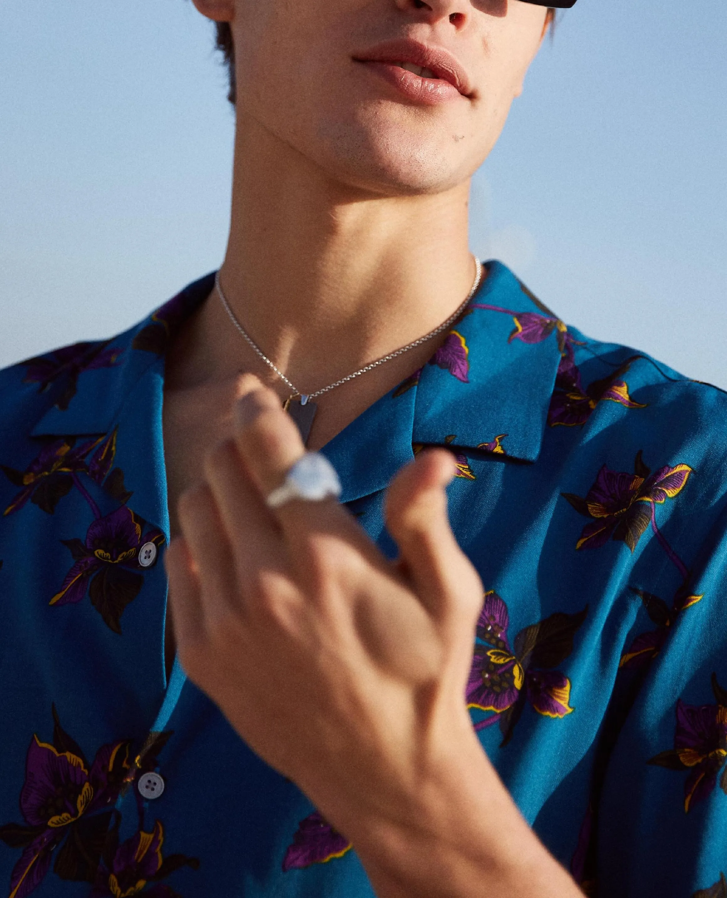 Chemise col hawaïen bleue à imprimé fleurs