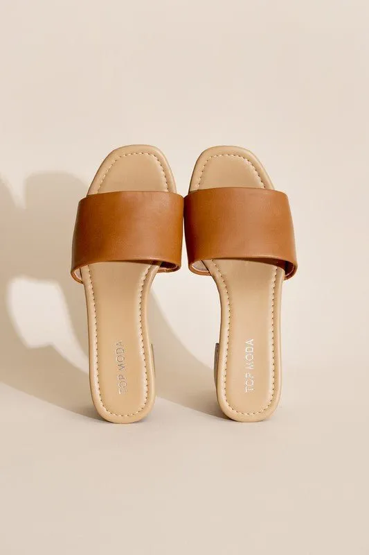 Lauren Slide Sandal