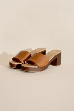 Lauren Slide Sandal