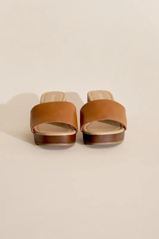 Lauren Slide Sandal
