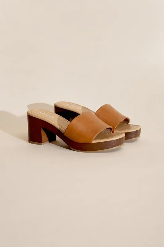 Lauren Slide Sandal