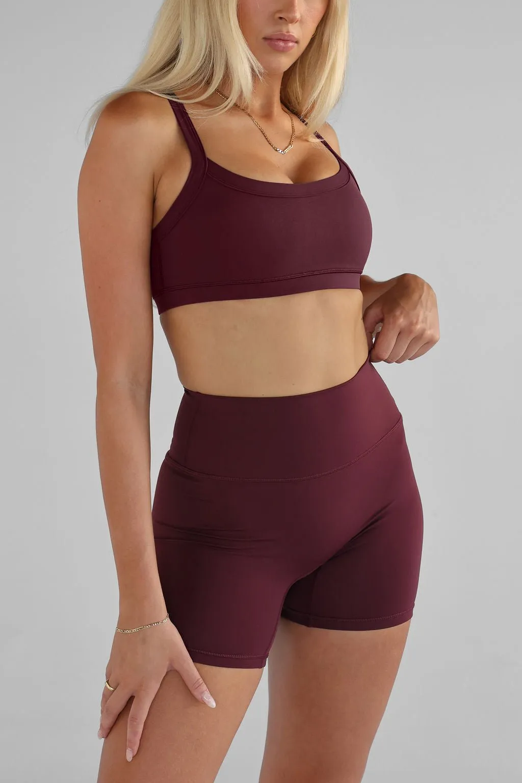 SCULPT Cross Back Crop - Cherry Cola