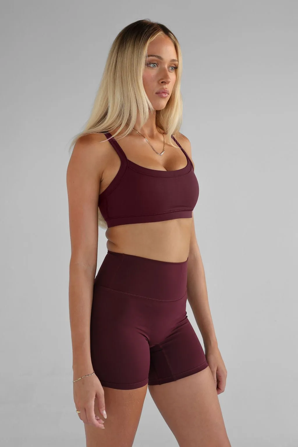SCULPT Cross Back Crop - Cherry Cola